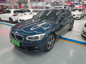 宝马1系(进口) 2015款 120i 运动设计套装