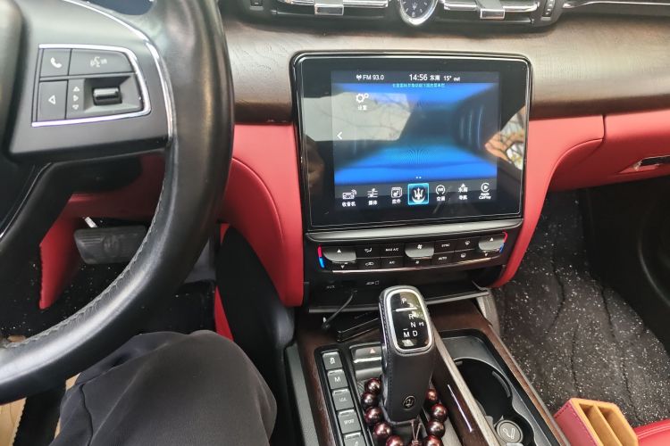 玛莎拉蒂 总裁 2017款 3.0T 标准型中控内饰16