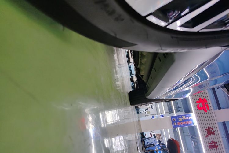 奇瑞 瑞虎8 PLUS C-DM 2025款 1.5T 116km 尊贵型 5座局部细节9001