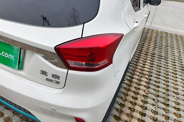 北汽新能源EC3 2019款 灵动版车身外观9