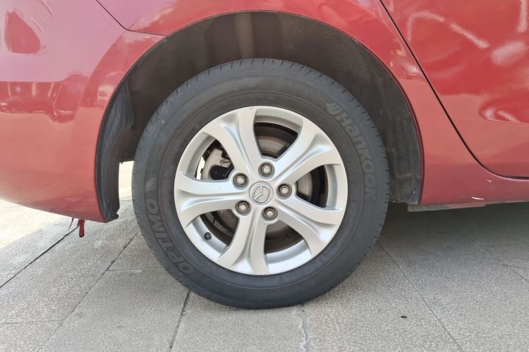 马自达3星骋 2015款 三厢 1.6L 自动精英型车身外观56