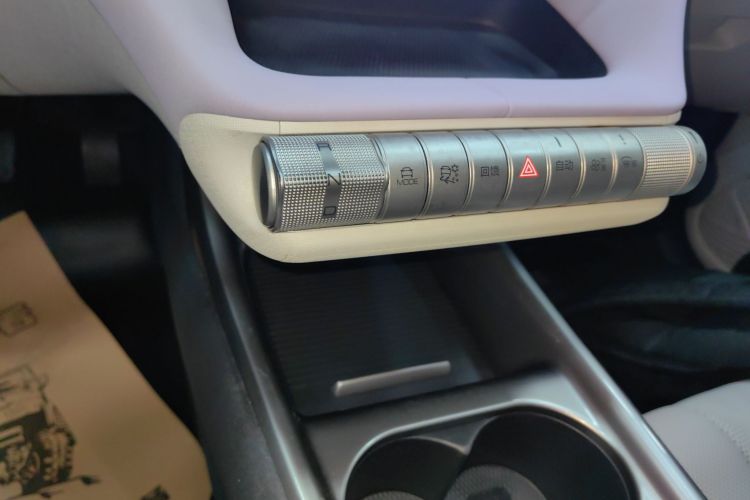 比亚迪 海豚 2023款 420km 自由版中控内饰18