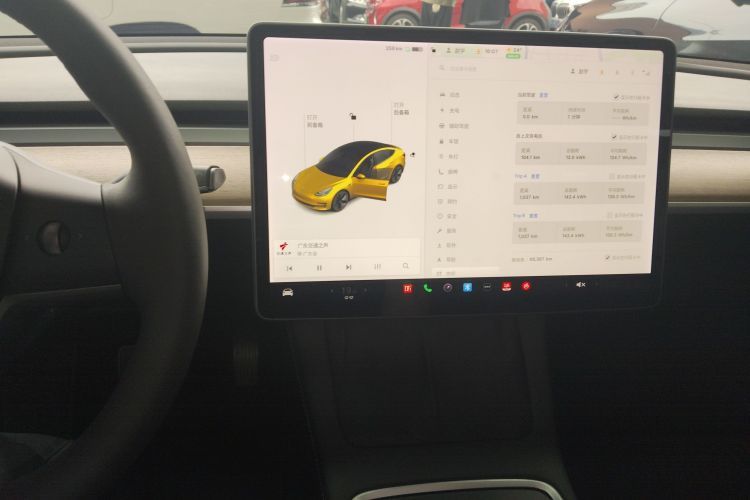 特斯拉 Model 3 2021款 标准续航后驱升级版中控内饰16