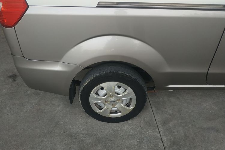 金杯 小海狮X30 2021款 1.5L 舒适型无空调版厢货国VI SWC15M车身外观6008