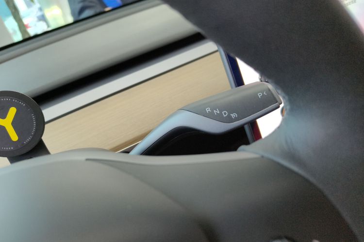 特斯拉 Model Y 2021款 标准续航后驱版局部细节18