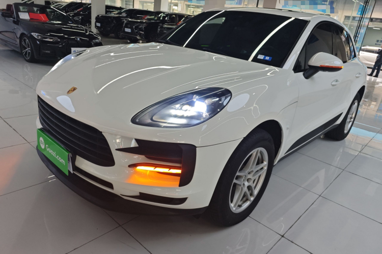 保时捷 2021款 Macan 2.0T车身外观1