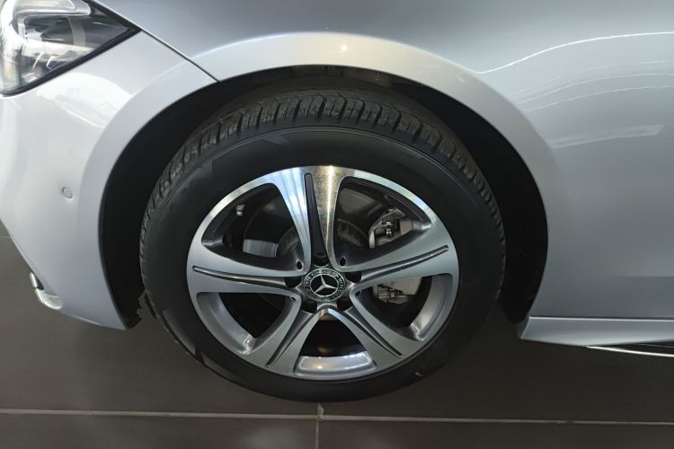 奔驰C级 2022款 C 200 L 运动版车身外观6007