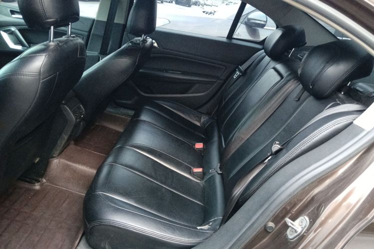 标致408 2014款 1.8L 自动豪华版中控内饰21