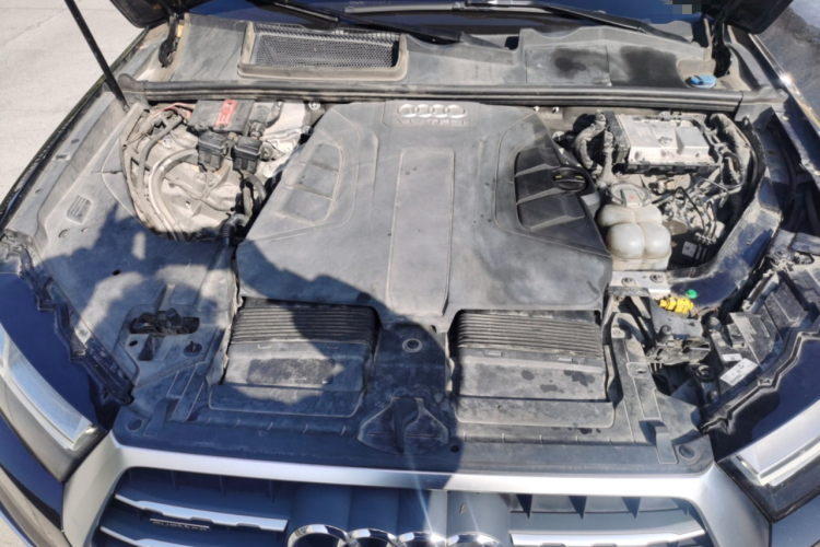 奥迪Q7 2018款 45 TFSI 技术型局部细节24