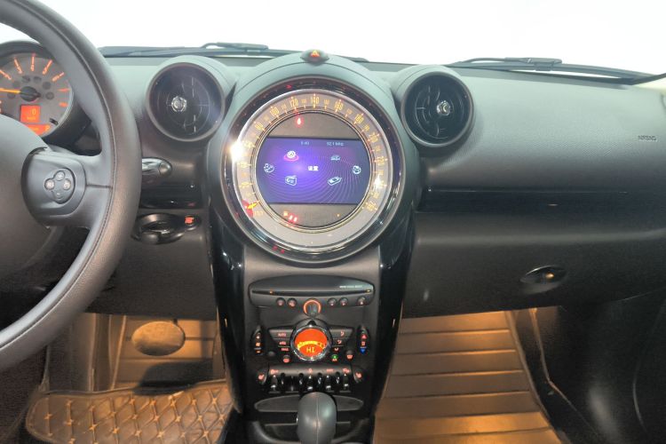 MINI Countryman 2014款 1.6T COOPER ALL4 Excitement中控内饰16