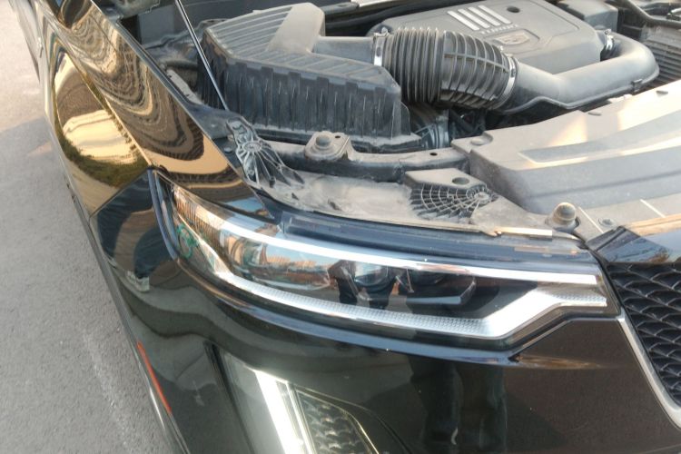 凯迪拉克XT6 2020款 28T 六座豪华型车身外观8