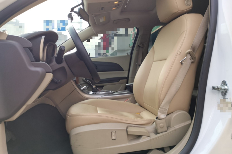 雪佛兰 迈锐宝 2014款 2.0L 自动舒适版中控内饰19