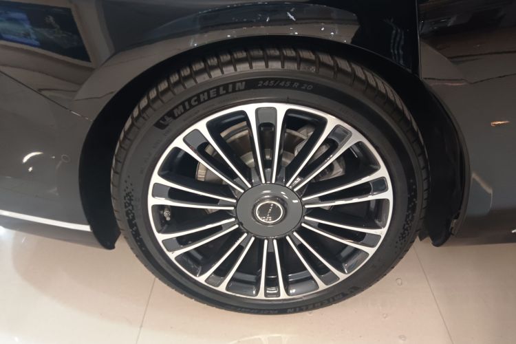 鸿蒙智行 享界S9 2024款 纯电 Ultra 四驱旗舰版车身外观6005