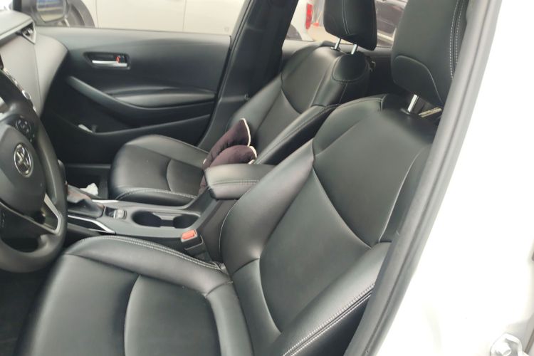 丰田 卡罗拉 2021款 1.2T S-CVT精英PLUS版局部细节19