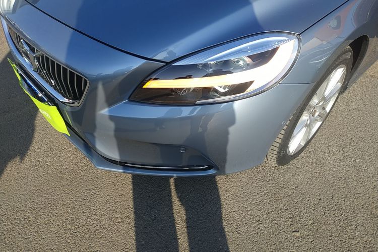 沃尔沃V40 2018款 T3 智雅版局部细节36