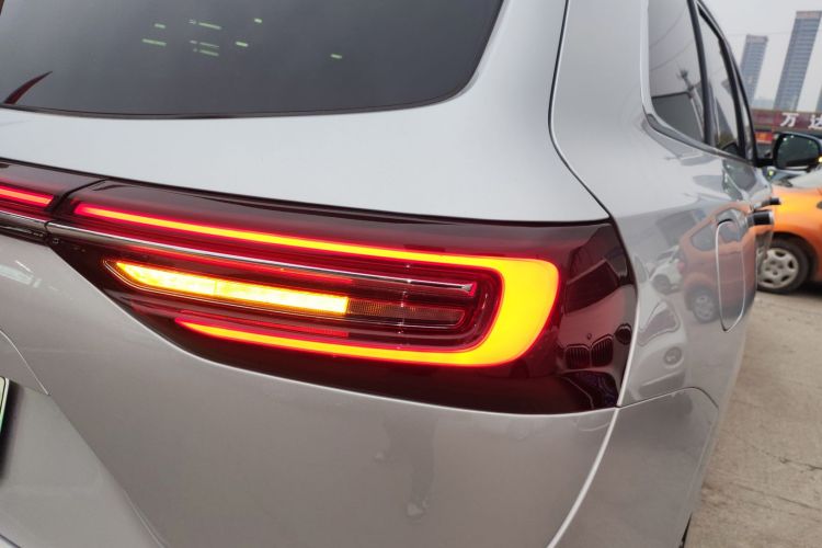 鸿蒙智行 问界M7 2024款 1.5T 智驾后驱Ultra版 5座车身外观9