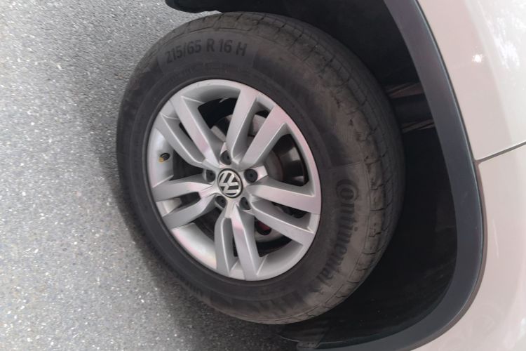 大众 途观 2015款 1.8TSI 手动两驱风尚版车身外观6008