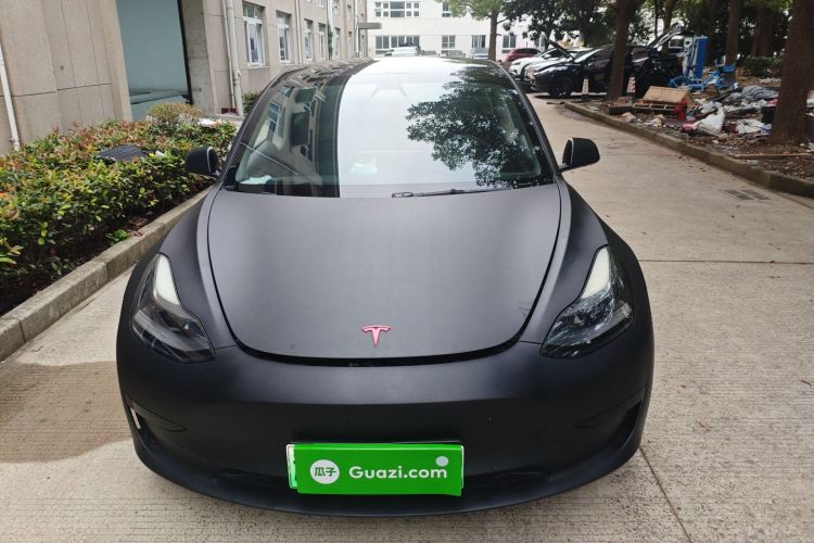 特斯拉 Model 3 2021款 标准续航后驱升级版车身外观2