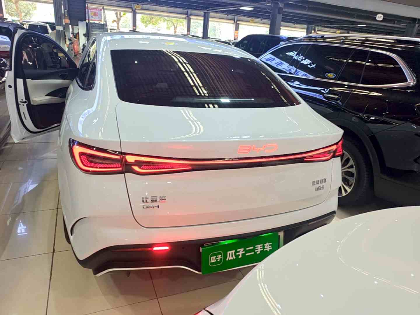 比亚迪 海豹06新能源 2024款 DM-i 80KM尊贵型(3)