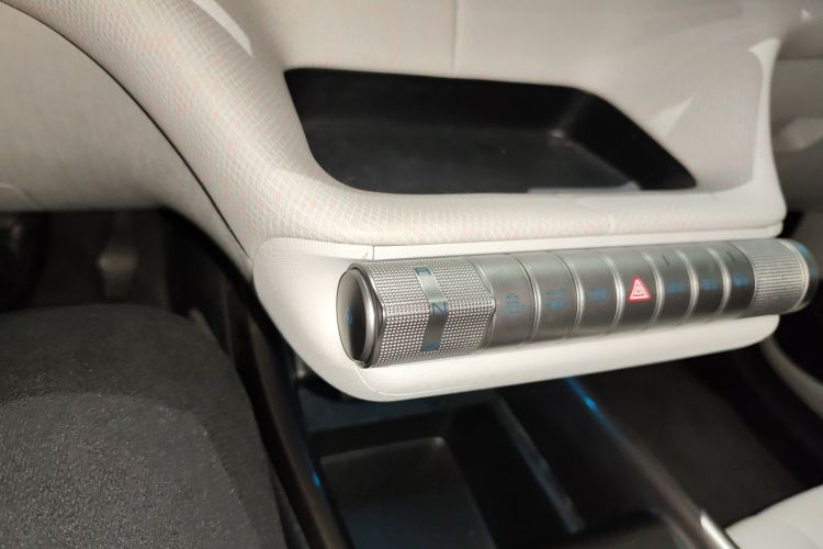 比亚迪 海豚 2021款 405km 时尚版中控内饰18