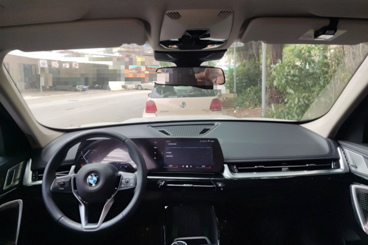 宝马X1 2023款 sDrive25Li X设计套装中控内饰7002