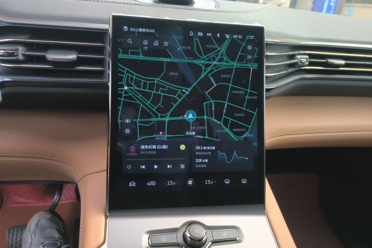 蔚来ES6 2020款 420KM 运动版中控内饰16