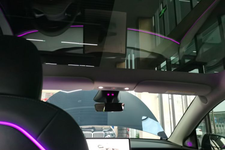 特斯拉 Model Y 2024款 后轮驱动版中控内饰22