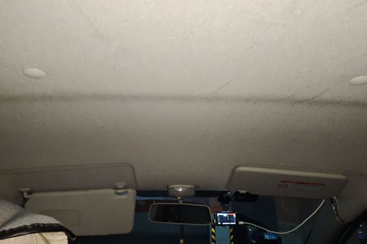 铃木 奥拓 2013款 1.0L 手动豪华型中控内饰22