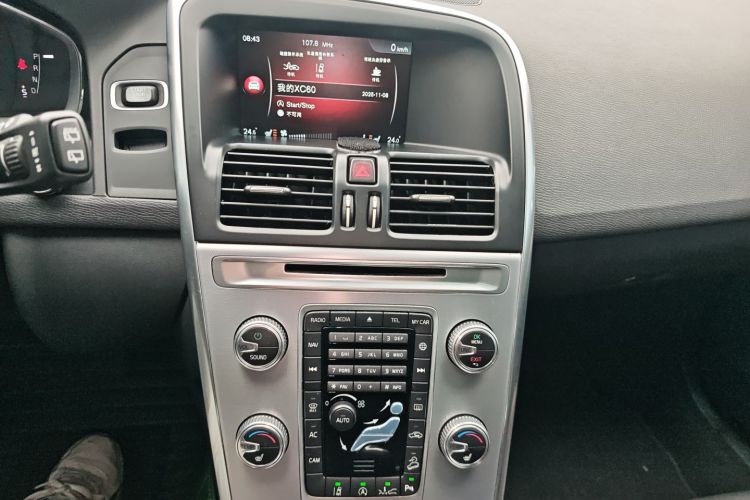 沃尔沃XC60 2017款 T5 AWD 智远版中控内饰16