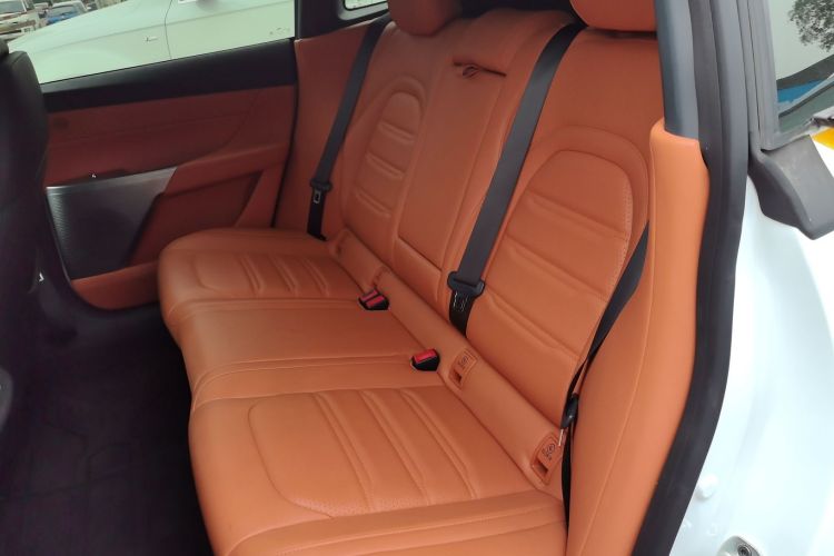 东风奕派 eπ007 2024款 200Pro增程版中控内饰21