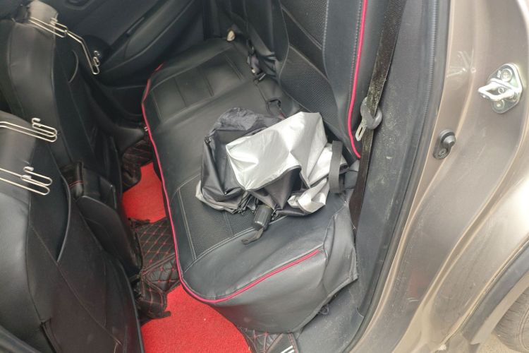 丰田 锋兰达 2022款 2.0L CVT领先版中控内饰21