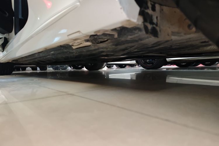 奔驰C级(进口) 2022款 改款 C 260 轿跑车局部细节9002