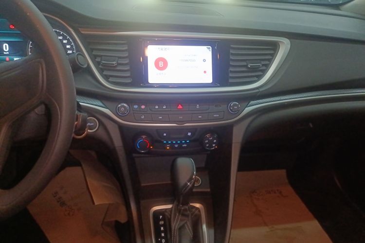 别克 英朗 2021款 1.3T 自动轻混动精英型中控内饰16