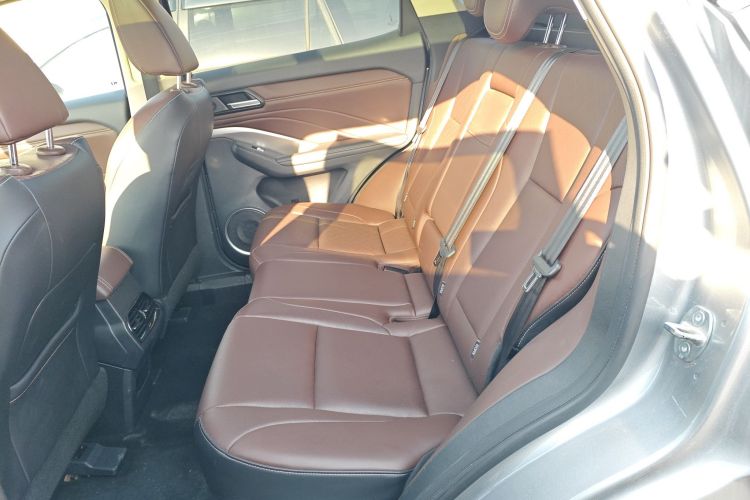 魏牌 VV6 2021款 2.0T 两驱智护+中控内饰21