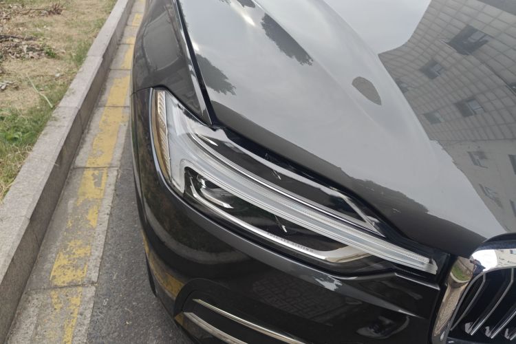 沃尔沃XC60 2020款 T5 四驱智远豪华版车身外观8