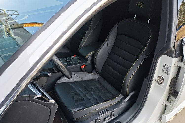 一汽-大众CC 2021款 330TSI 上市特别版局部细节19