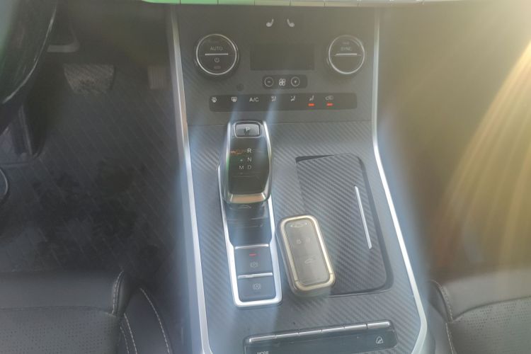 奇瑞 瑞虎8 2019款 1.6TGDI 自动精英型中控内饰18