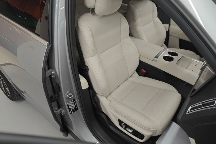 理想汽车 理想L7 2024款 Ultra局部细节41