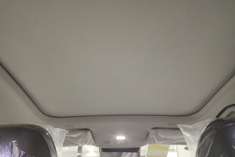 鸿蒙智行 尚界H5 2025款 增程 Pro局部细节22