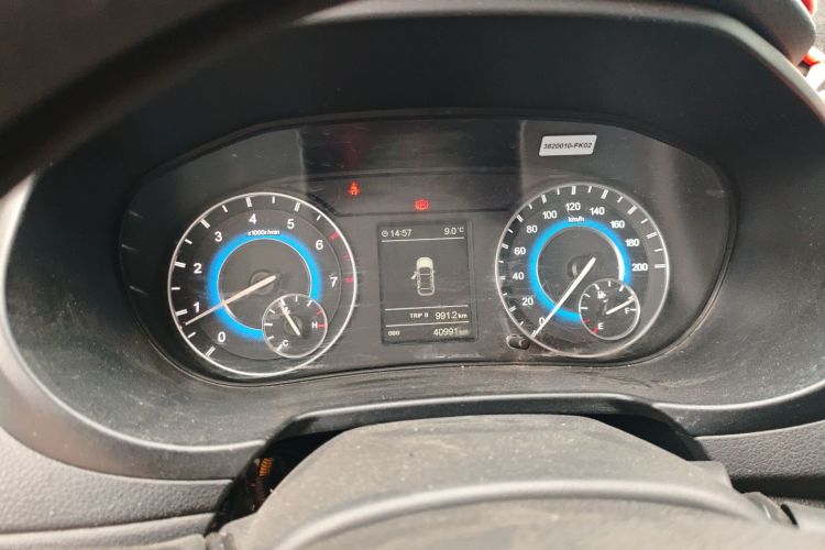 东风风光 风光S560 2018款 1.8L 手动都市型 7座中控内饰14