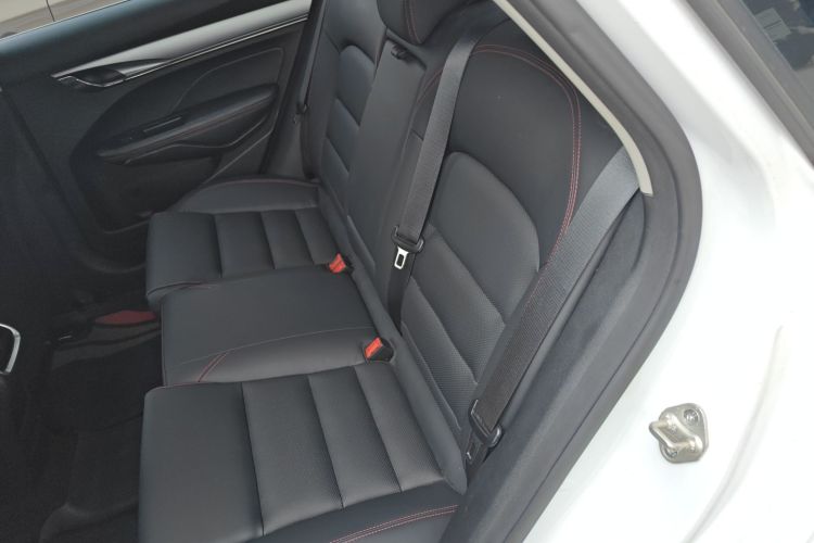 吉利汽车 缤瑞 2020款 1.4T CVT亚运版中控内饰21