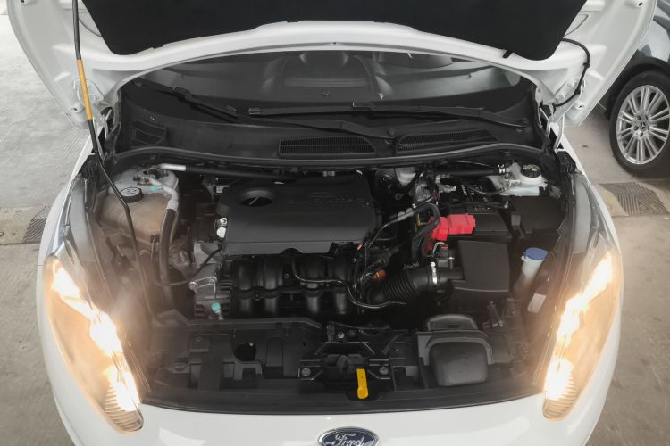 福特 嘉年华 2013款 两厢 1.5L 自动时尚型局部细节24