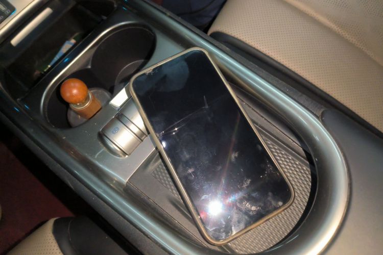 比亚迪 海豚 2023款 420km 时尚版中控内饰11