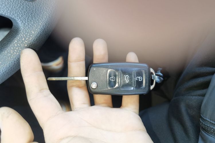 大众 途观 2015款 1.8TSI 自动两驱风尚版中控内饰11