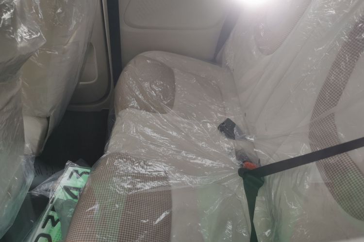 五菱汽车 宏光MINIEV 2024款 第三代 215km 青春版中控内饰21