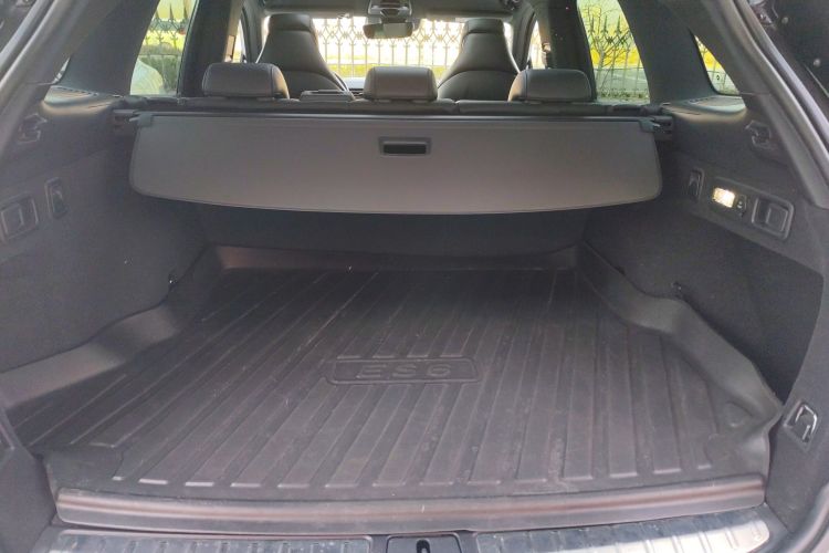 蔚来ES6 2019款 420KM 运动版机舱底盘23