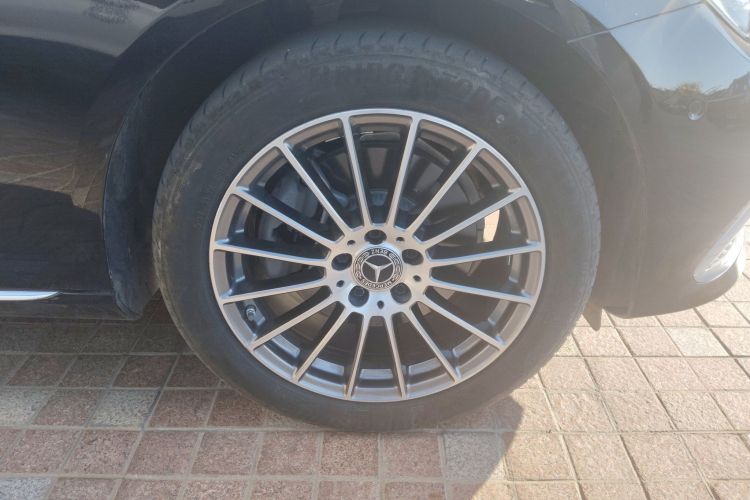 奔驰E级 2021款 E 260 L 4MATIC车身外观6007