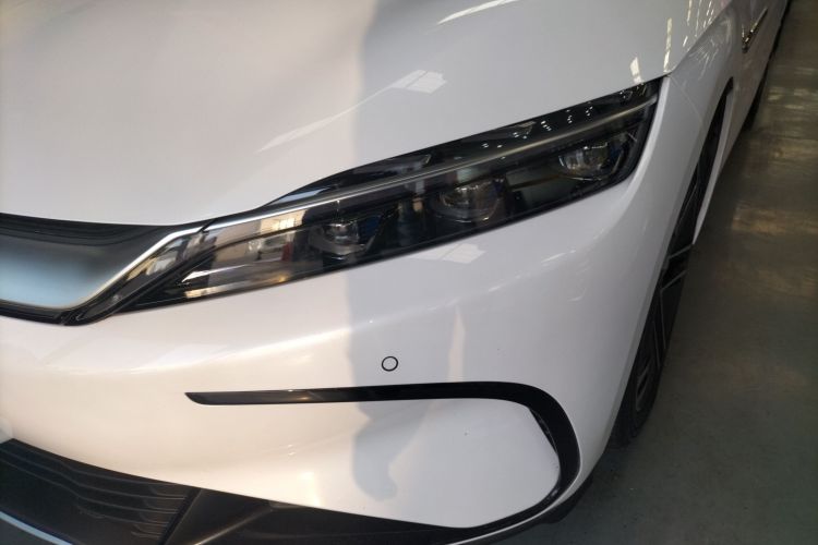 比亚迪 汉 2023款 EV 冠军版 605KM前驱尊贵型局部细节36