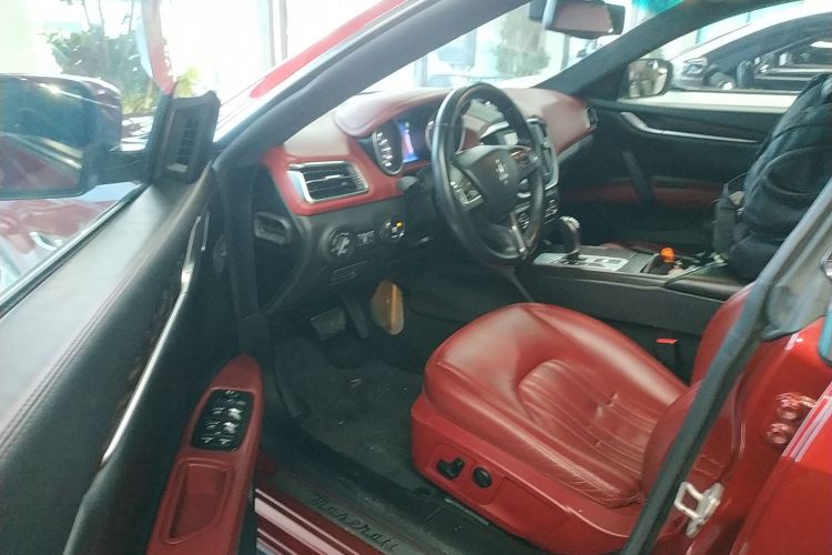 玛莎拉蒂 Ghibli 2014款 3.0T 标准版中控内饰20