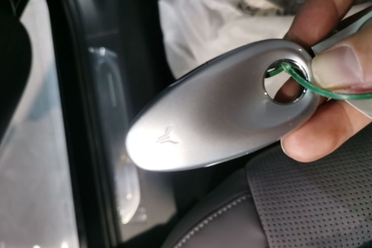 岚图汽车 岚图追光 2024款 PHEV 四驱超长续航旗舰版中控内饰11